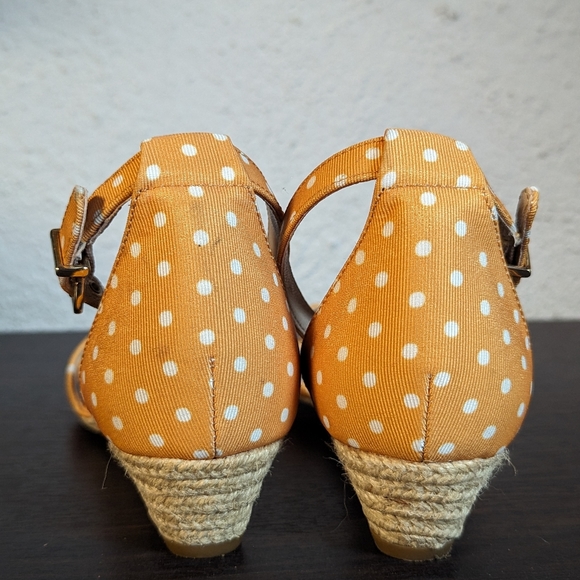 Charter Club Yellow White Polka Dot Wedges - Picture 4 of 6